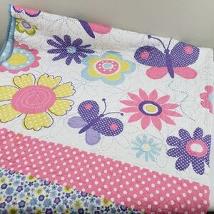 Madison Park Floral Butterfly Polka Dot Girls Twin Sized Quilt / Bed Cover